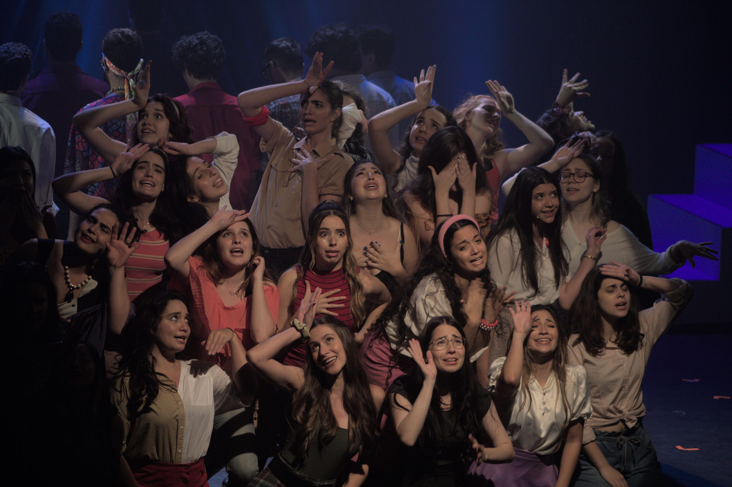 Elenco do Coletivo Musical Despertar da Faculdade Cásper Líbero